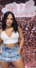 Cargar imagen en el visor de la galería, Crochet Top
